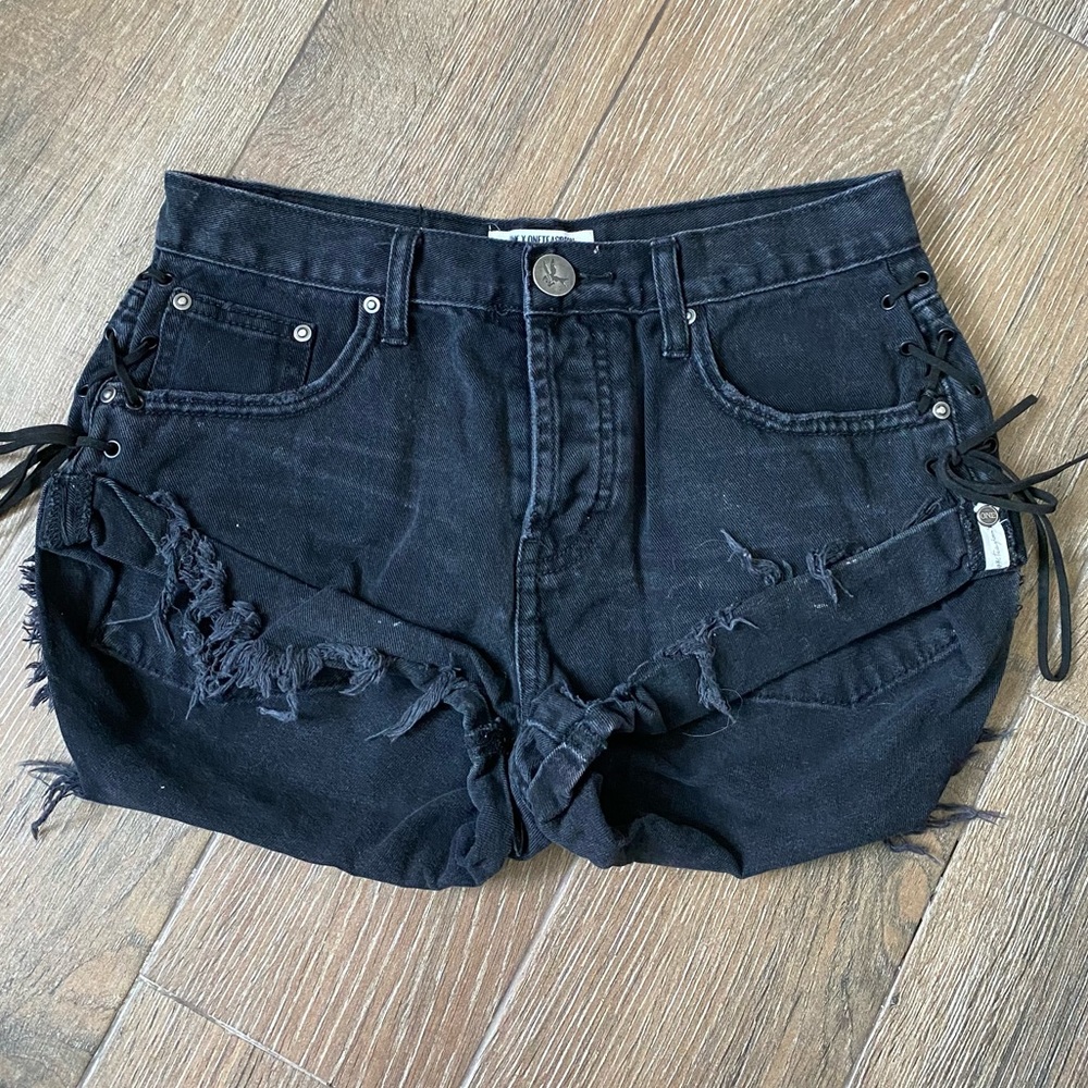One Teaspoon “bandits” lace up shorts, black (24)